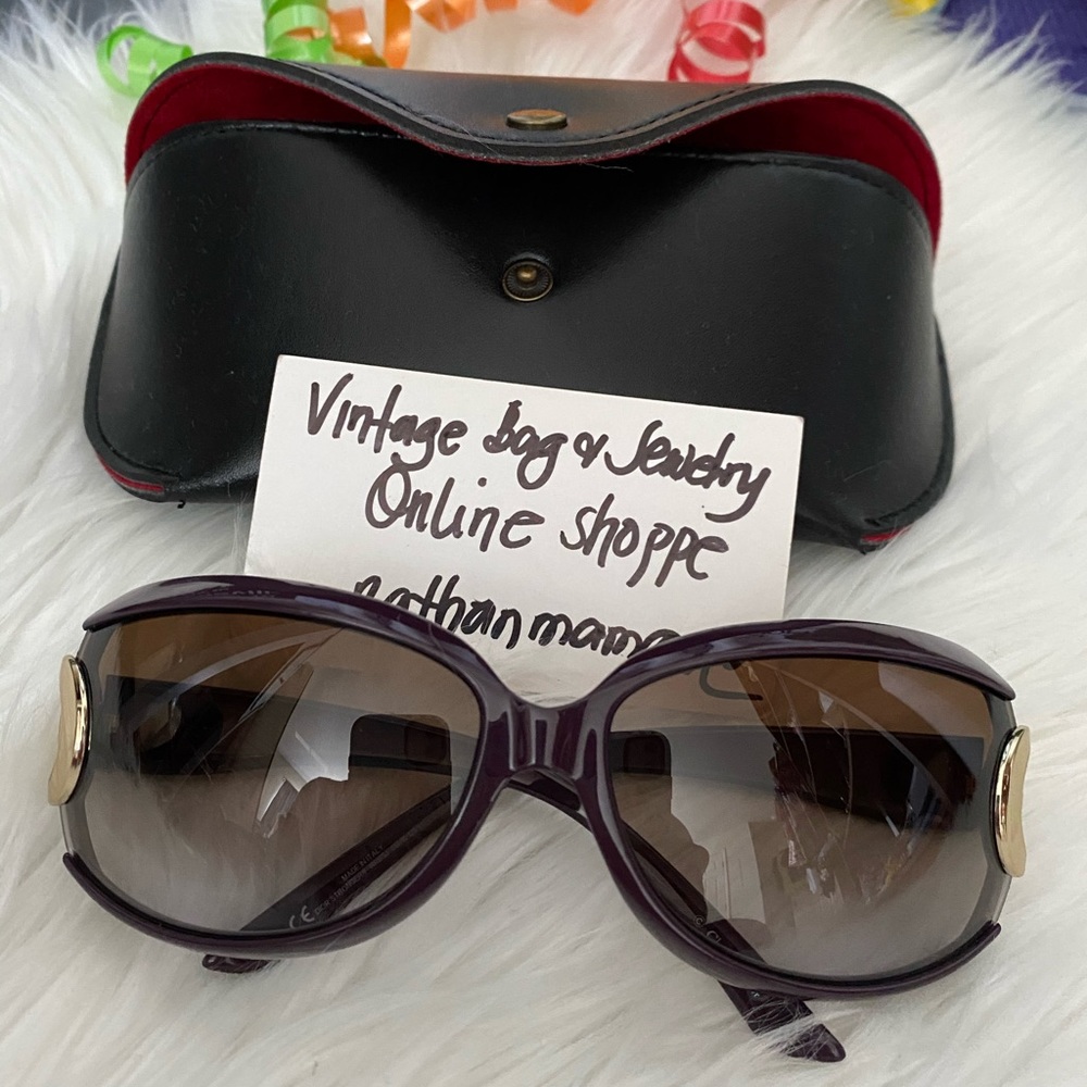 Sunglass - Picture 2 of 11
